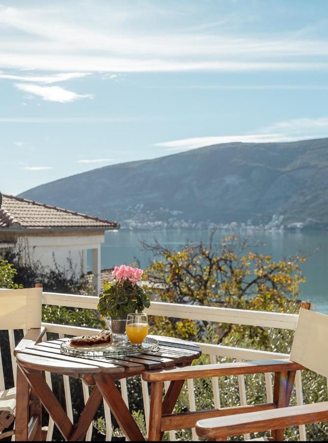 Apartmani Vico Χέρτσεγκ Νόβι Εξωτερικό φωτογραφία