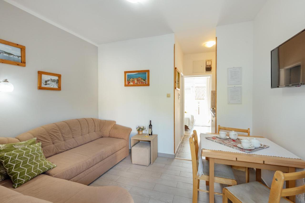 Apartmani Vico Χέρτσεγκ Νόβι Εξωτερικό φωτογραφία